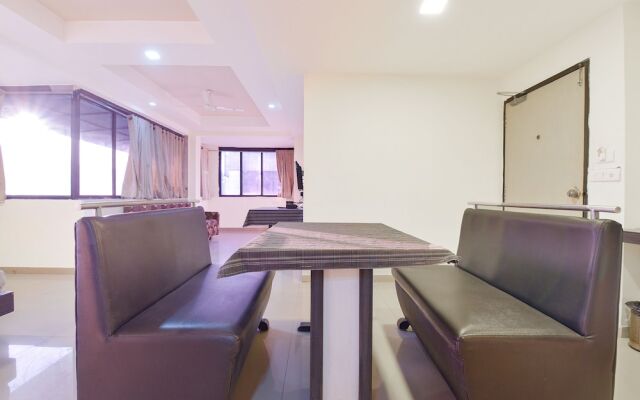 Fabhotel Skyland