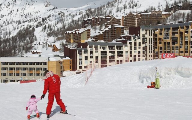 Family Apartment With Balcony 200 m. From the City Center