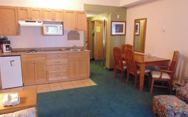 Heffley Boutique Inn