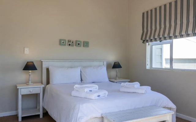 Oaklands On The Knoll