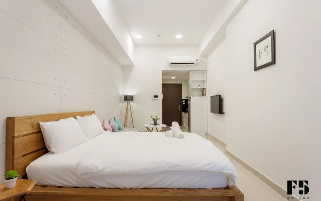 F5 Saigon Luxury Studio
