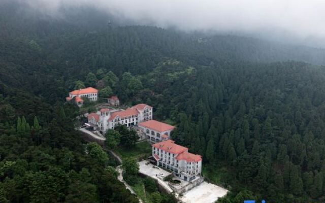 Beidouxing International Hotel - Lushan