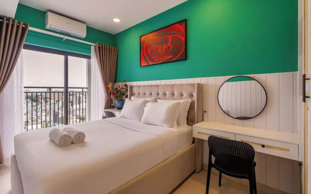 Otis Soho Saigon Balcony Apartment