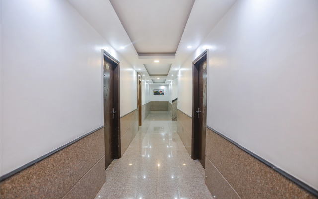 Fabhotel Unique Stay