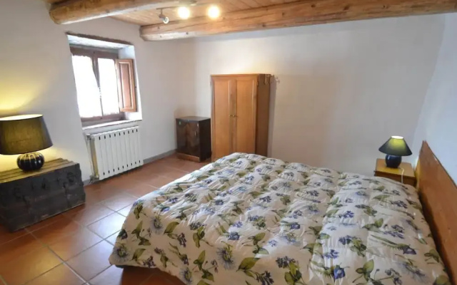 Cottage in Marliana With Private Pool