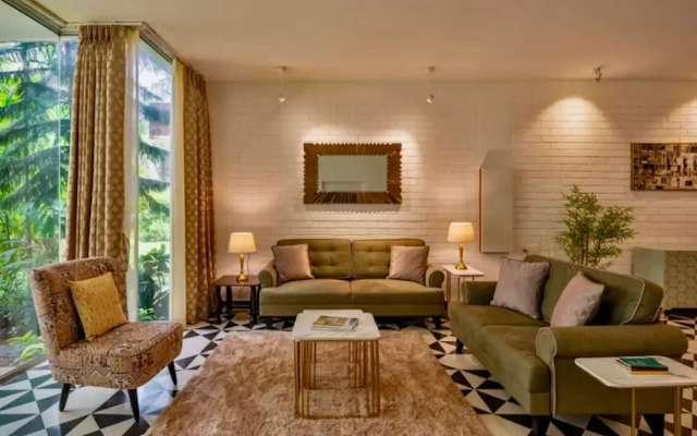 Modern Tropical 2bhk Near Beach Pool Garden