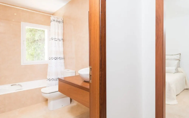 Talaiot 25 in Inca With 4 Bedrooms and 3 Bathrooms