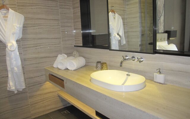 Silverworld Hotel