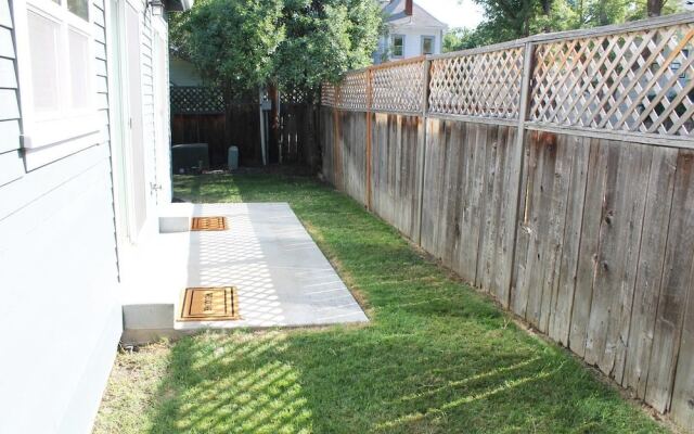 The Pioneer - Craftsman House