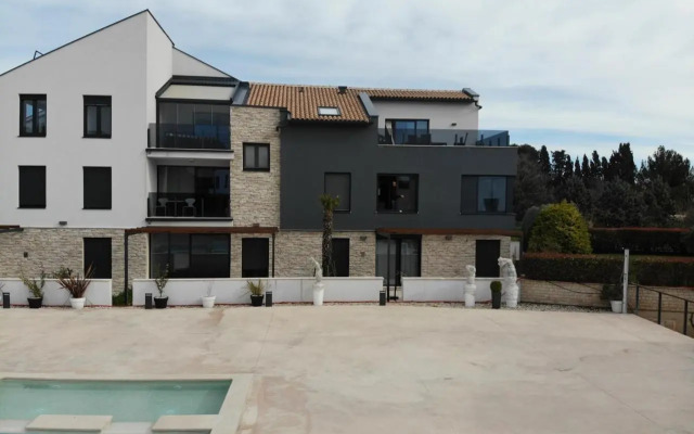 Penthouse No6