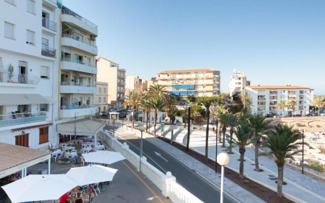 La Cala Beach Deluxe Apartments