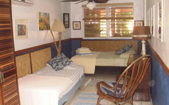 Esperanza Inn