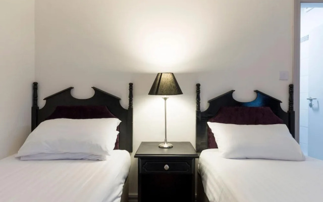 Ivy Tower Hotel