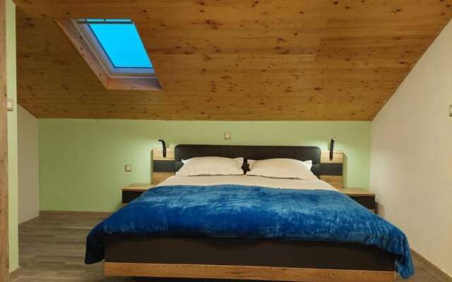 Nave - Private Pool - H
