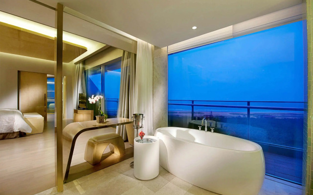 Wyndham Grand Hotel Qingdao