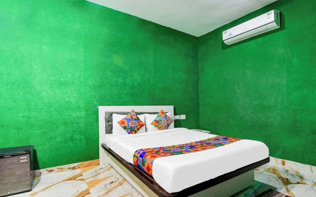 Fabhotel Urban Classy