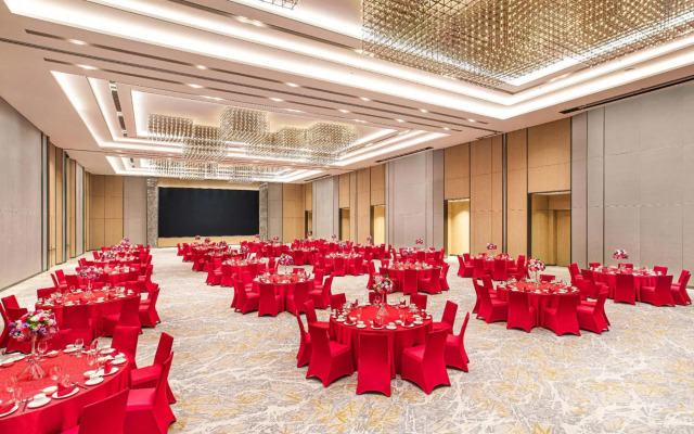 Four Points by Sheraton Wuchuan Loong Bay