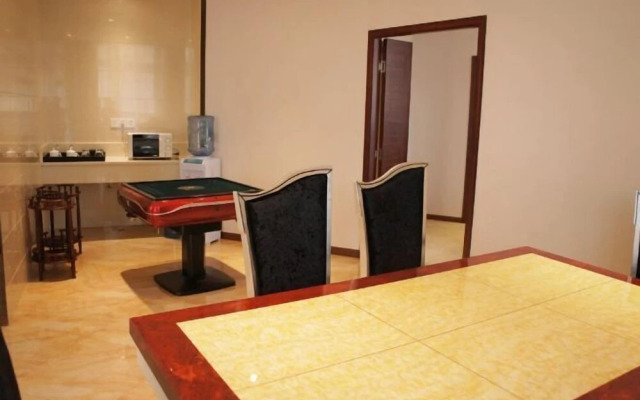 Renxin Hotel