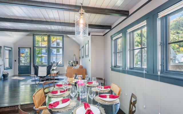 Town Jewel by Exceptional Stays