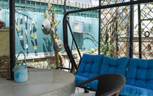 Urban Seaside Oasis - Adriana's Garden Paradise