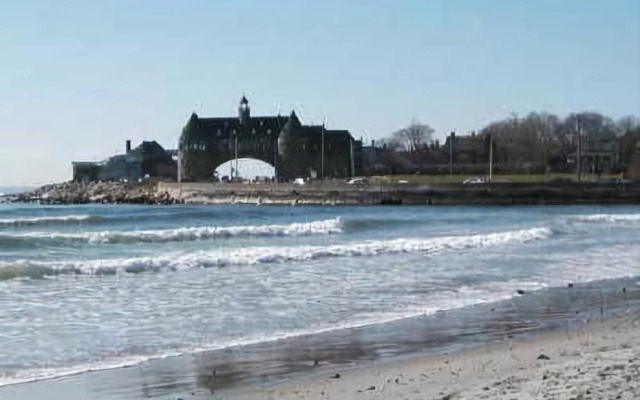 Eden Manor