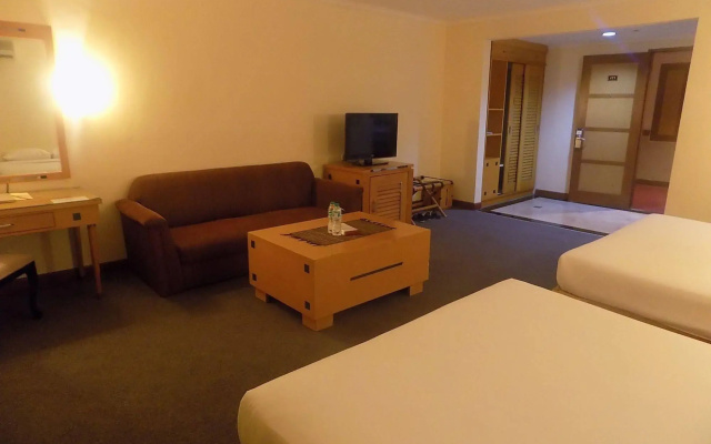 Mega Anggrek Hotel & Convention