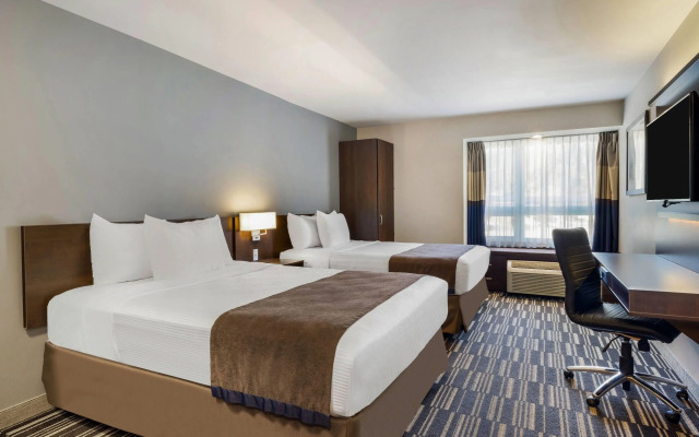 Microtel Inn & Suites by Wyndham Mont Tremblant