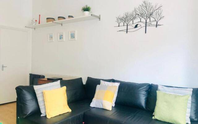PJ's Central Ventnor Holiday Apartment