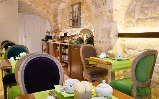 Le Relais Saint Honoré
