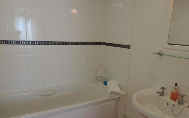 Sea Breeze Apartment