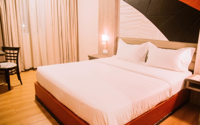 The Golden Bay Hotel Batam