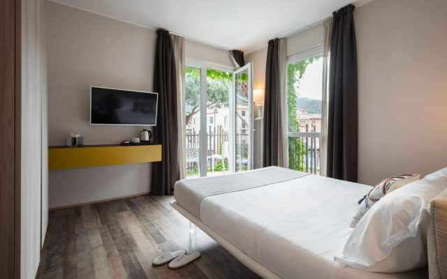Marina Garden Hotel