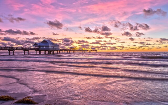 2040 Forest Drive Home