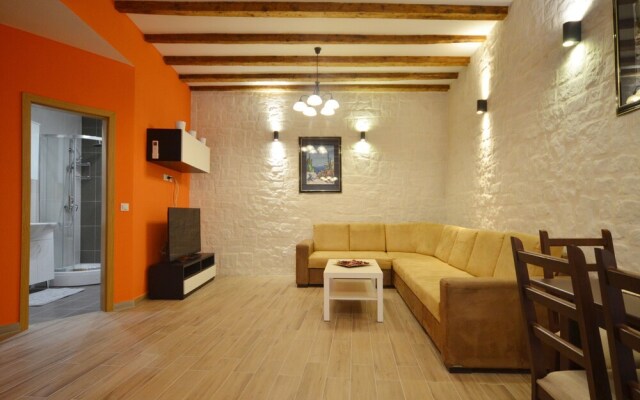 Apartment Nina