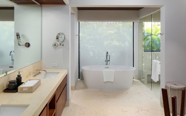 Sunny Vacation Villa 69