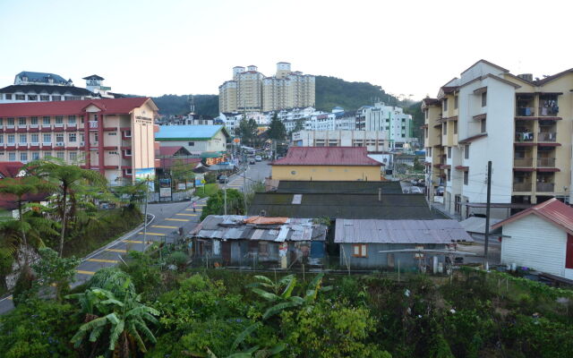 Iris House Hotel