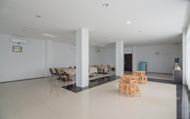 Hotel Sunrise By RedDoorz