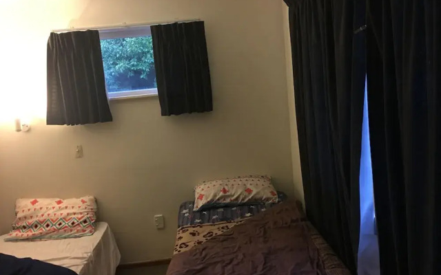 Bedroom Flats and Bedspaces In Auckland