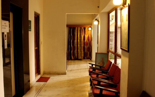 Chandra Prakash Hotel