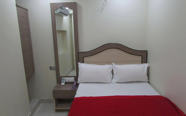 OYO 328 Hotel Royal Grand