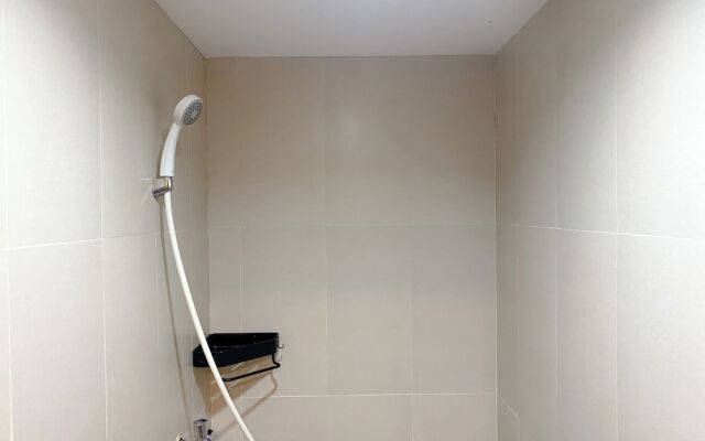 Modern Look Studio at LRT City Jatibening Apartment