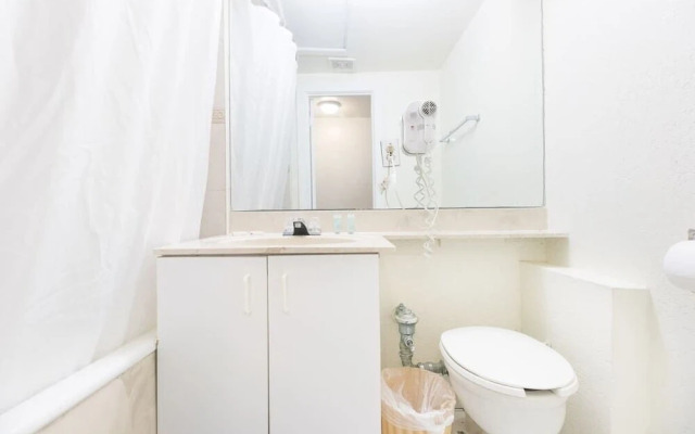 633 Ocean View Hollywood Beach