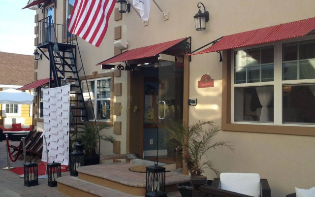 The Palms Hotel Fire Island