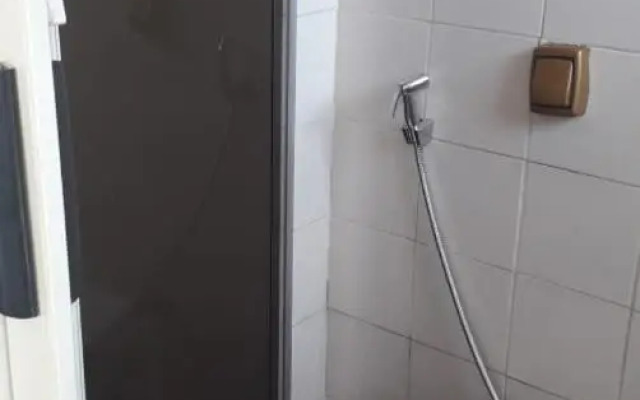 Suíte com Cozinha independente em Apartamento