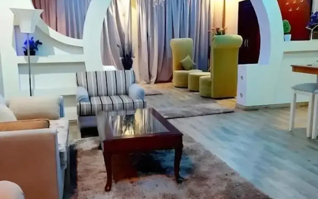 Ahlin Suites 3