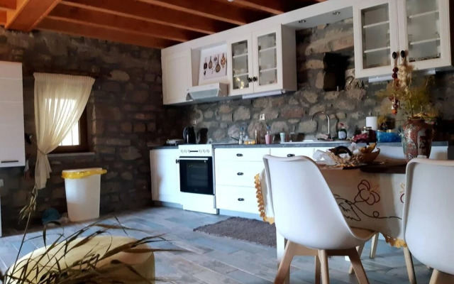Old House Villa Moudros Kaminia Lemnos Holidays