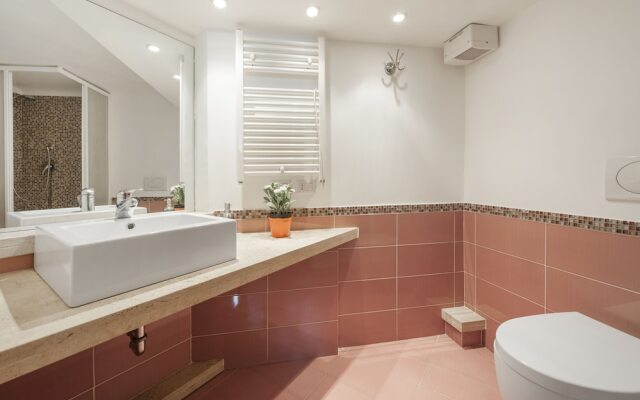 Inviting 3-bed Apartment in Roma 4mins to Colosseo