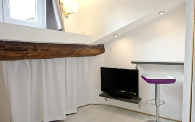 Locations Cannes Rue Chabaud
