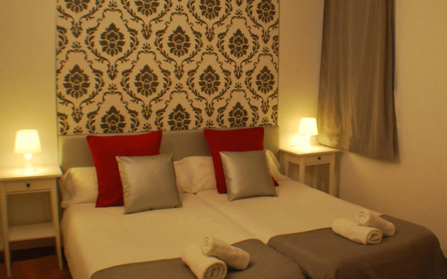 Petit Hotel