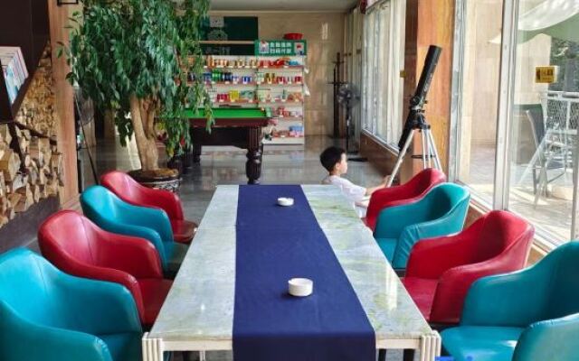 Yinxin'gu Treehouse Hotel